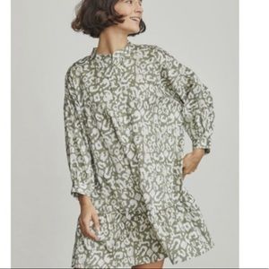 Elizabeth and James Henley Dress L